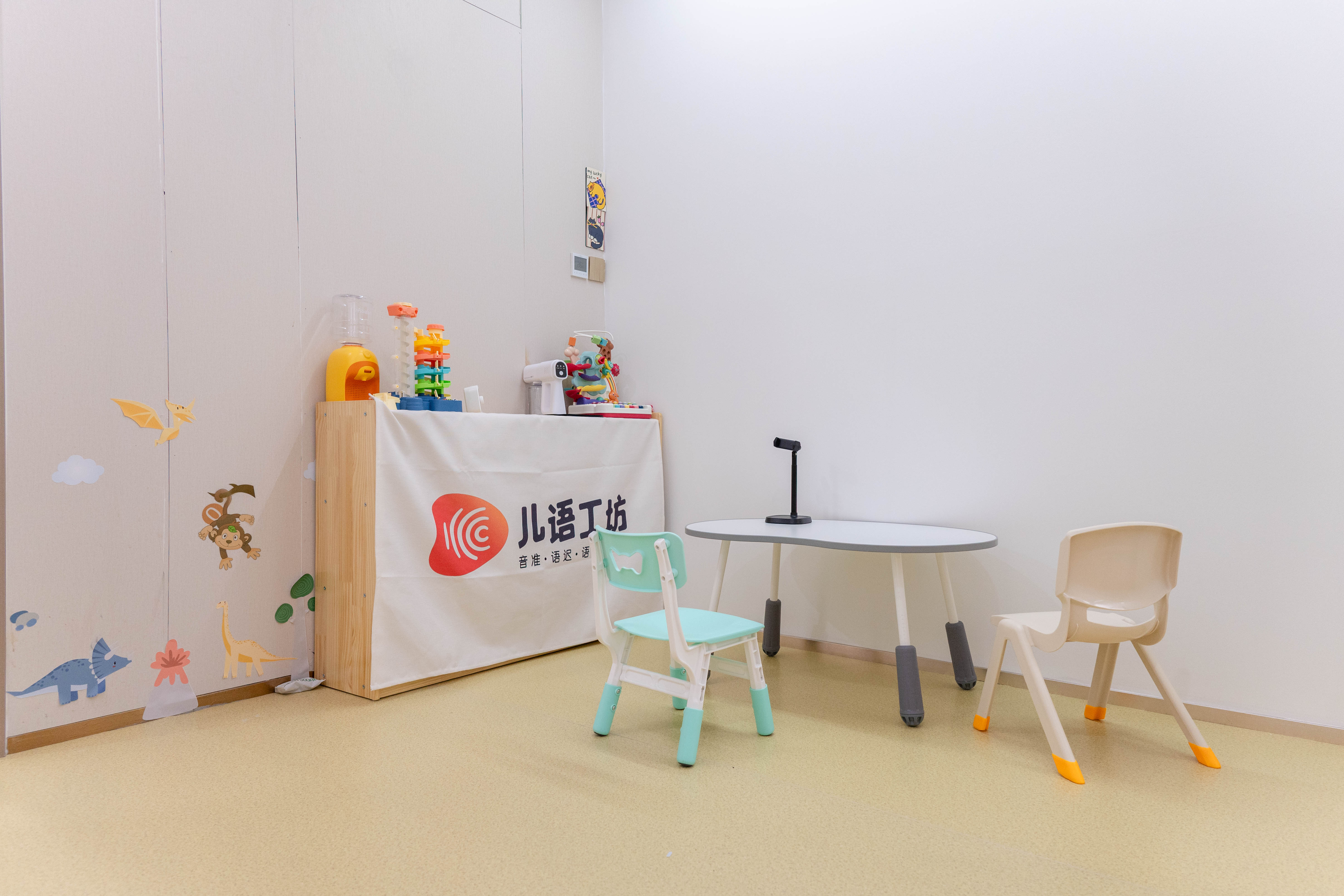 深圳宝安中心门店环境